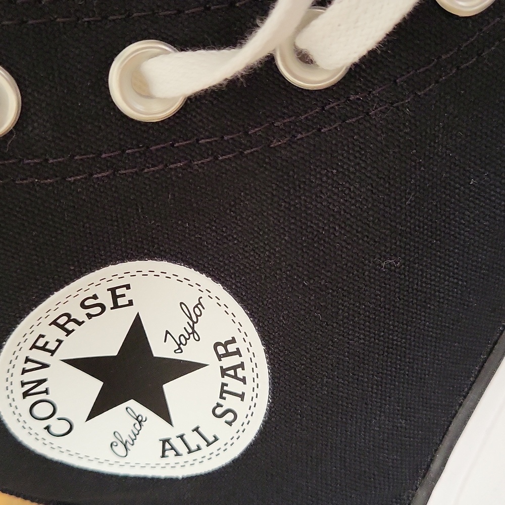 NWOB Converse Chuck Taylor All Star Lift Black Women's 8.5 - Picture 3 of 10
